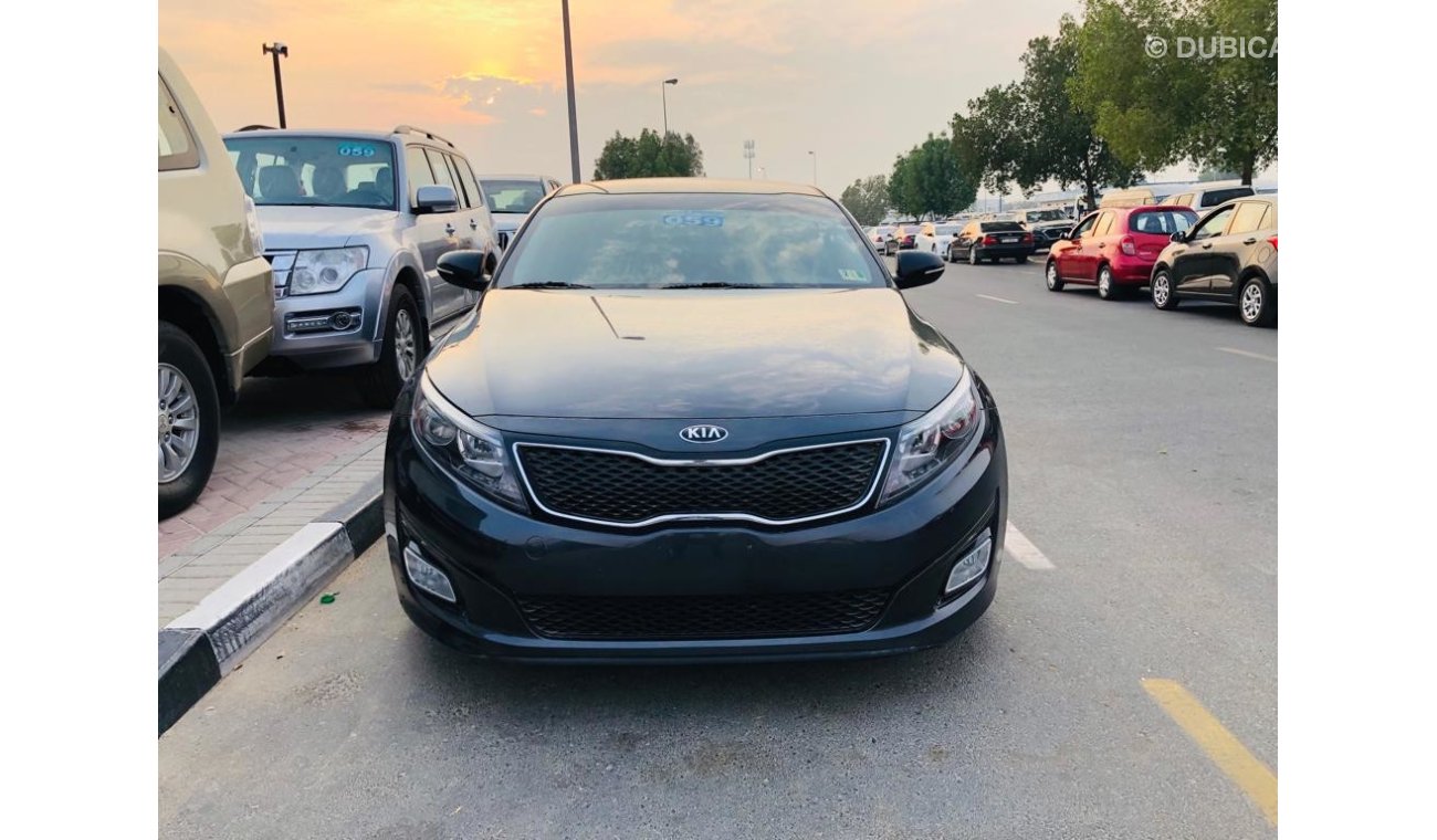 Kia Optima 2.0L - EXCELLENT CONDITION