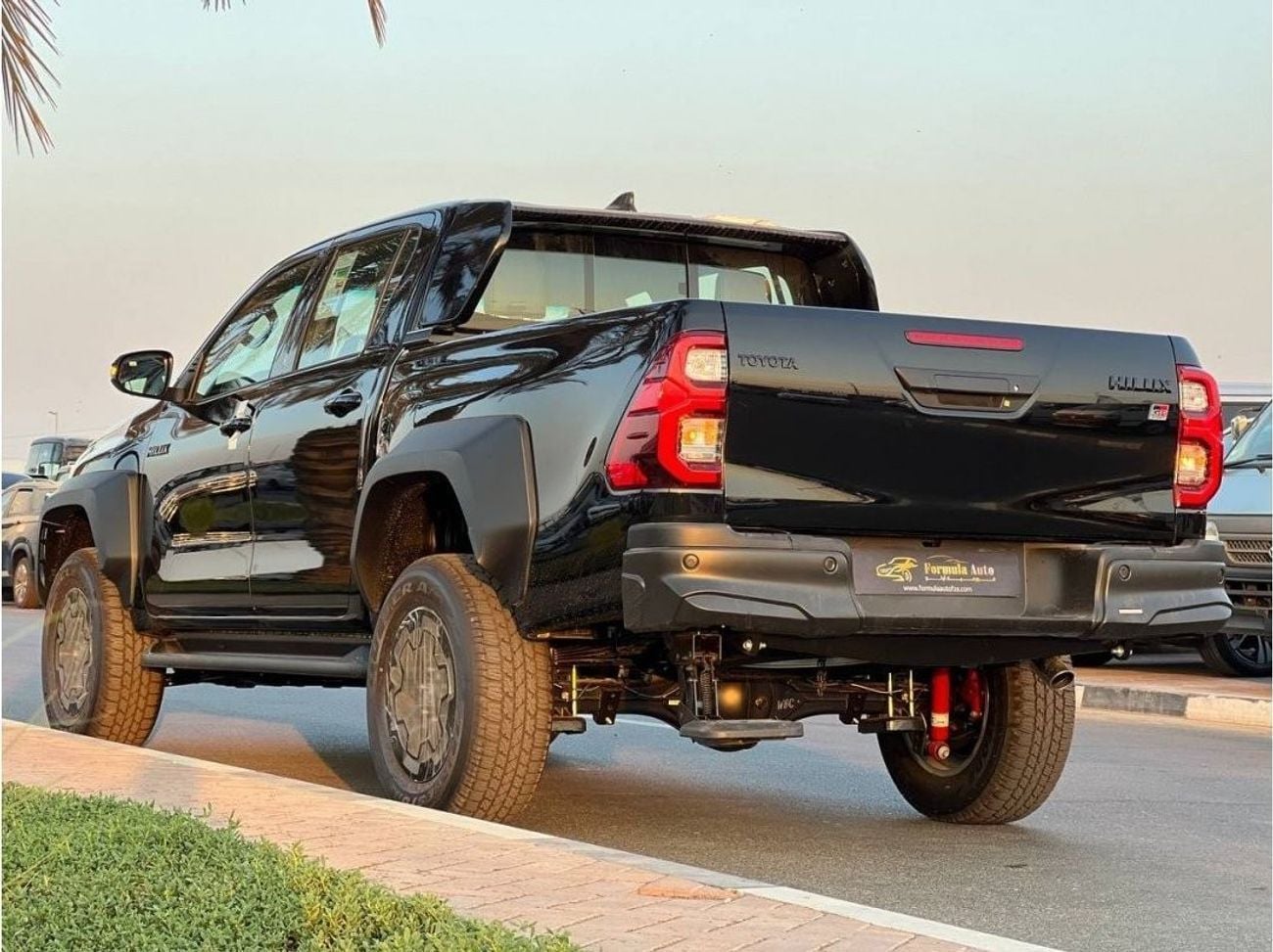 Toyota Hilux GR SPORT PICK-UP 2.8L 4X4 DSL A/T // 2026 // FULL OPTION WITH 360 CAMERA , POWER SEATS // SPECIAL OF