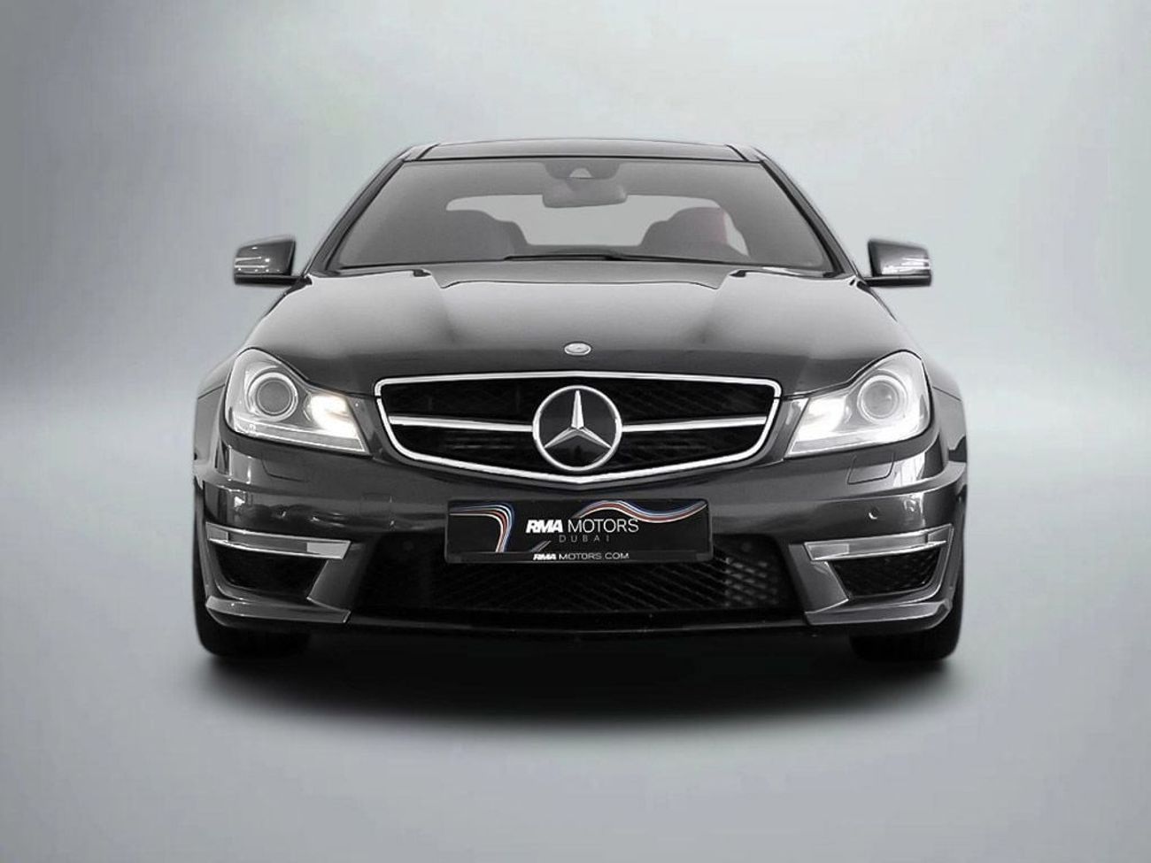 مرسيدس بنز C 63 AMG Std 6.2L 2013 Mercedes Benz C63 – P31 Performance Package / Original Paint
