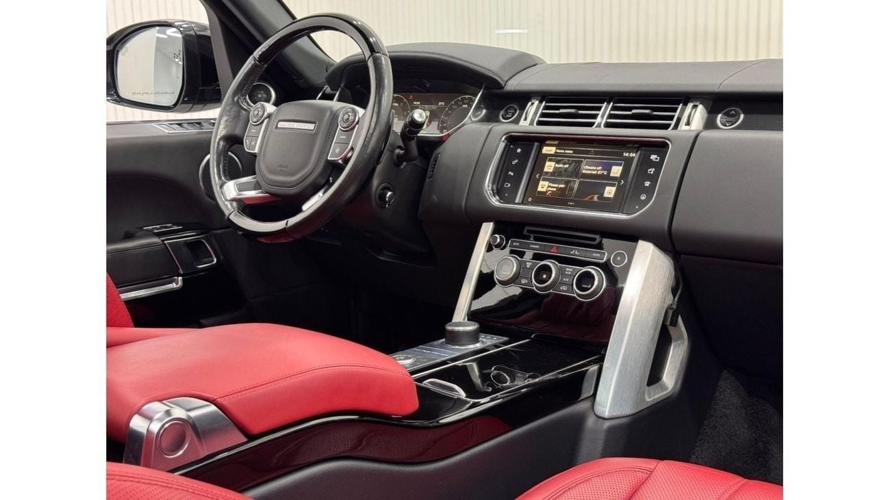 Land Rover Range Rover 2016 Range Rover Vogue SE Supercharged, 2025 Warranty, 2027 GTA Service Pack, Fully Loaded, GCC