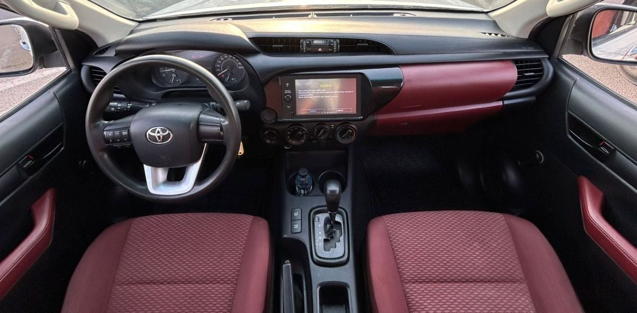 تويوتا هيلوكس 2021 Toyota Hilux 4x4 AWD - Petrol Automatic - No accident