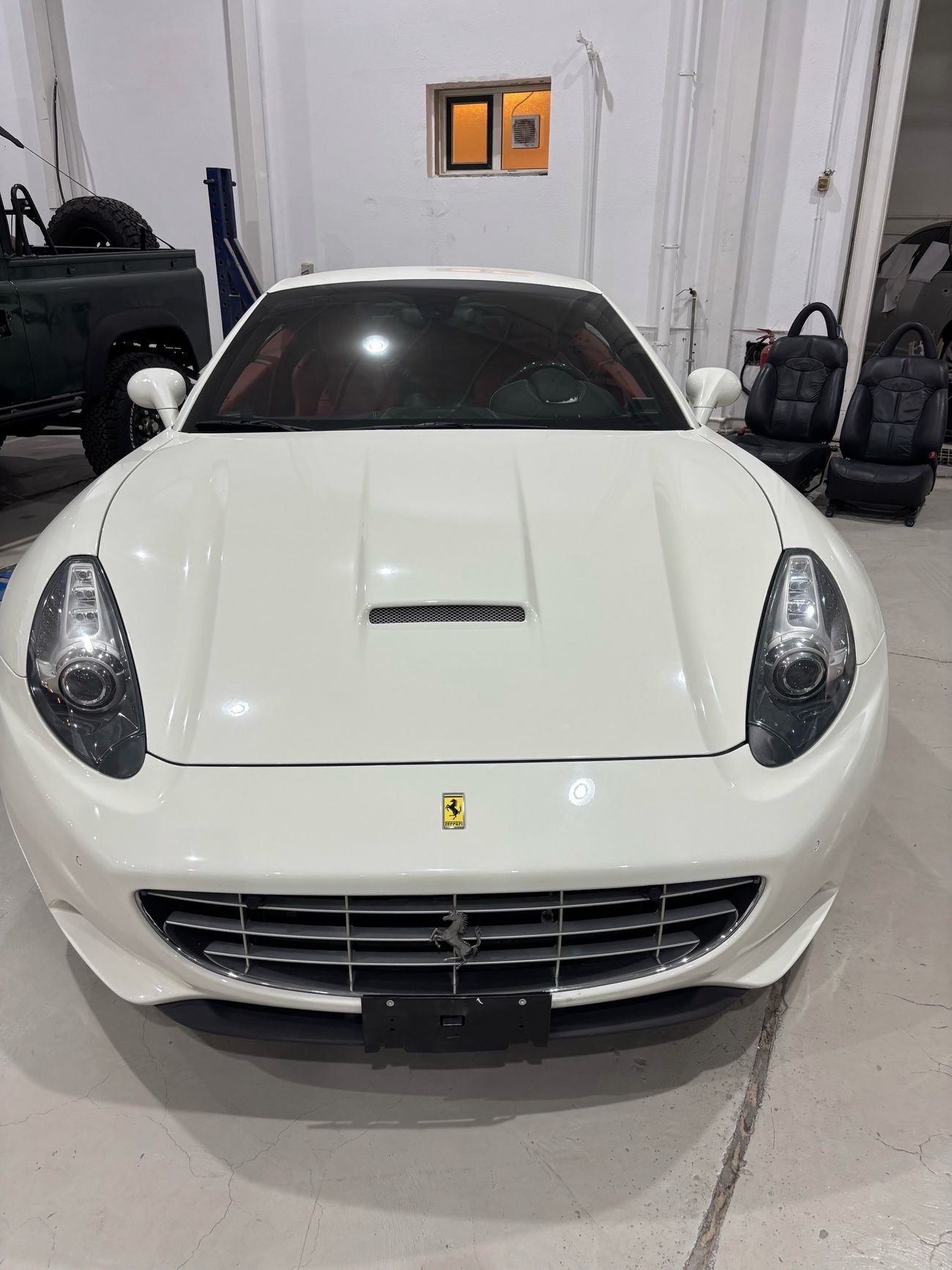 Ferrari California 2014 Ferrari California • Japan Specs  119,000 km • 4.3L V8