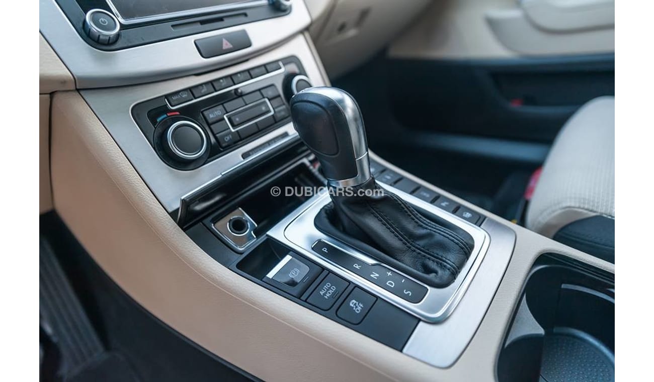 Volkswagen Passat CC