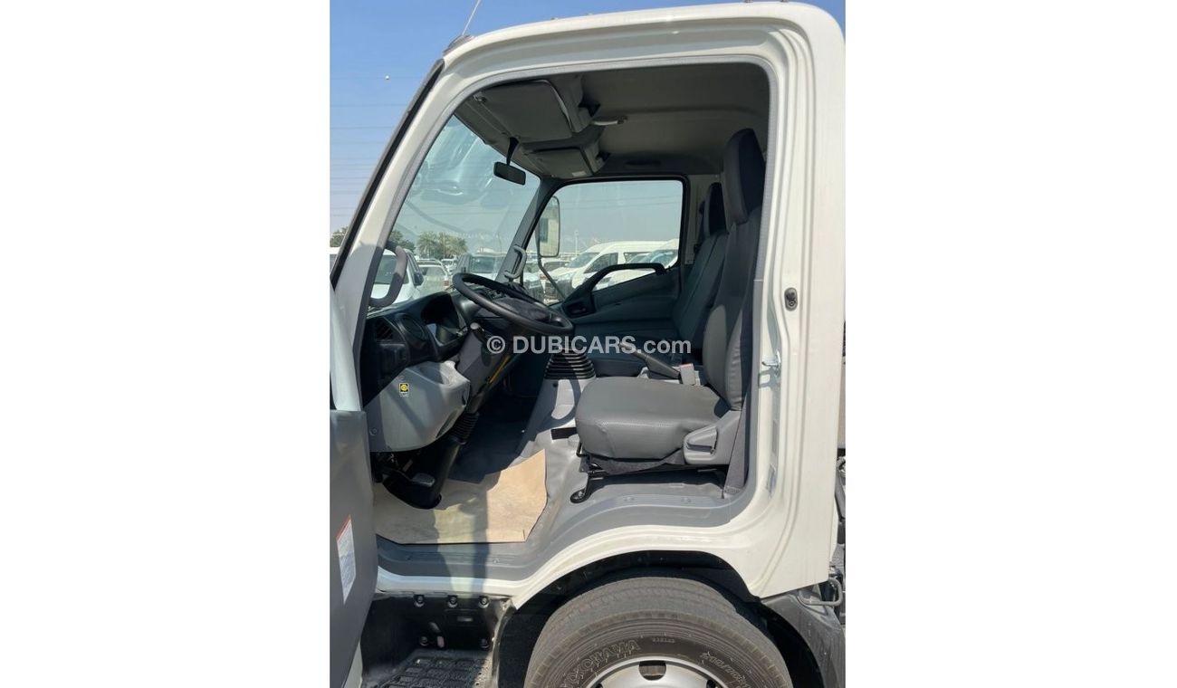 هينو 300 2022 Hino 714 single wide cab Euro4 only chassis 4.0L diesel Brand New