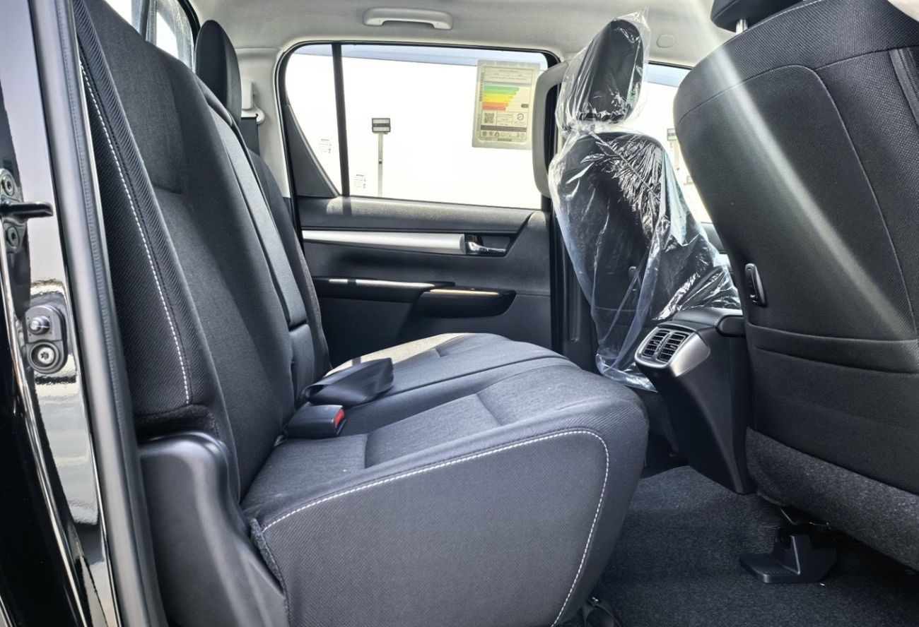 تويوتا هيلوكس GLX 2.7L Double Cab Utility 4WD A/T