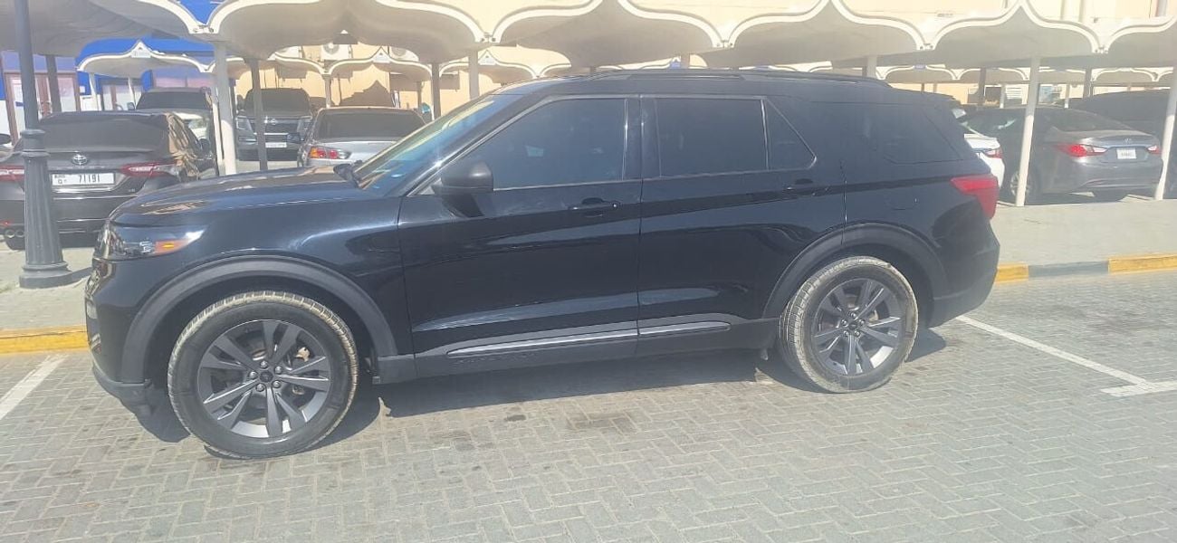 Ford Explorer XLT 200A 2.3L 4WD