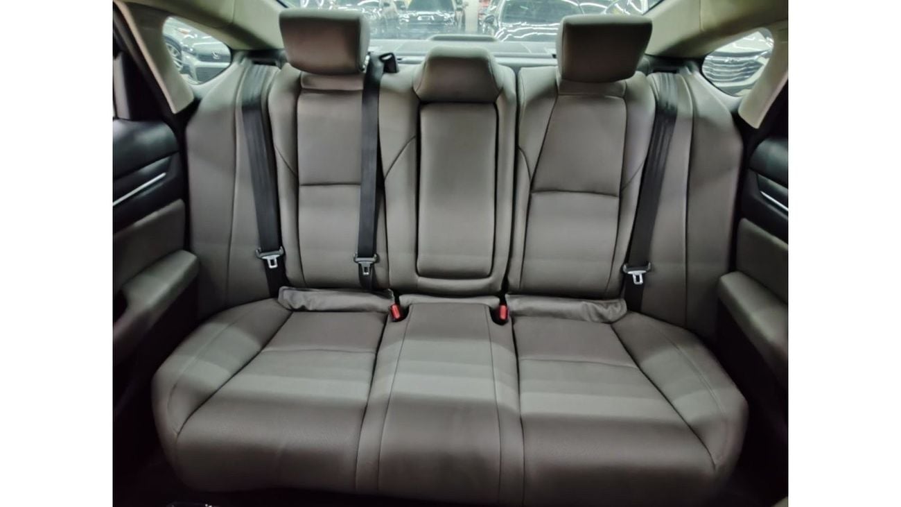 هوندا أكورد سبورت Warranty one year