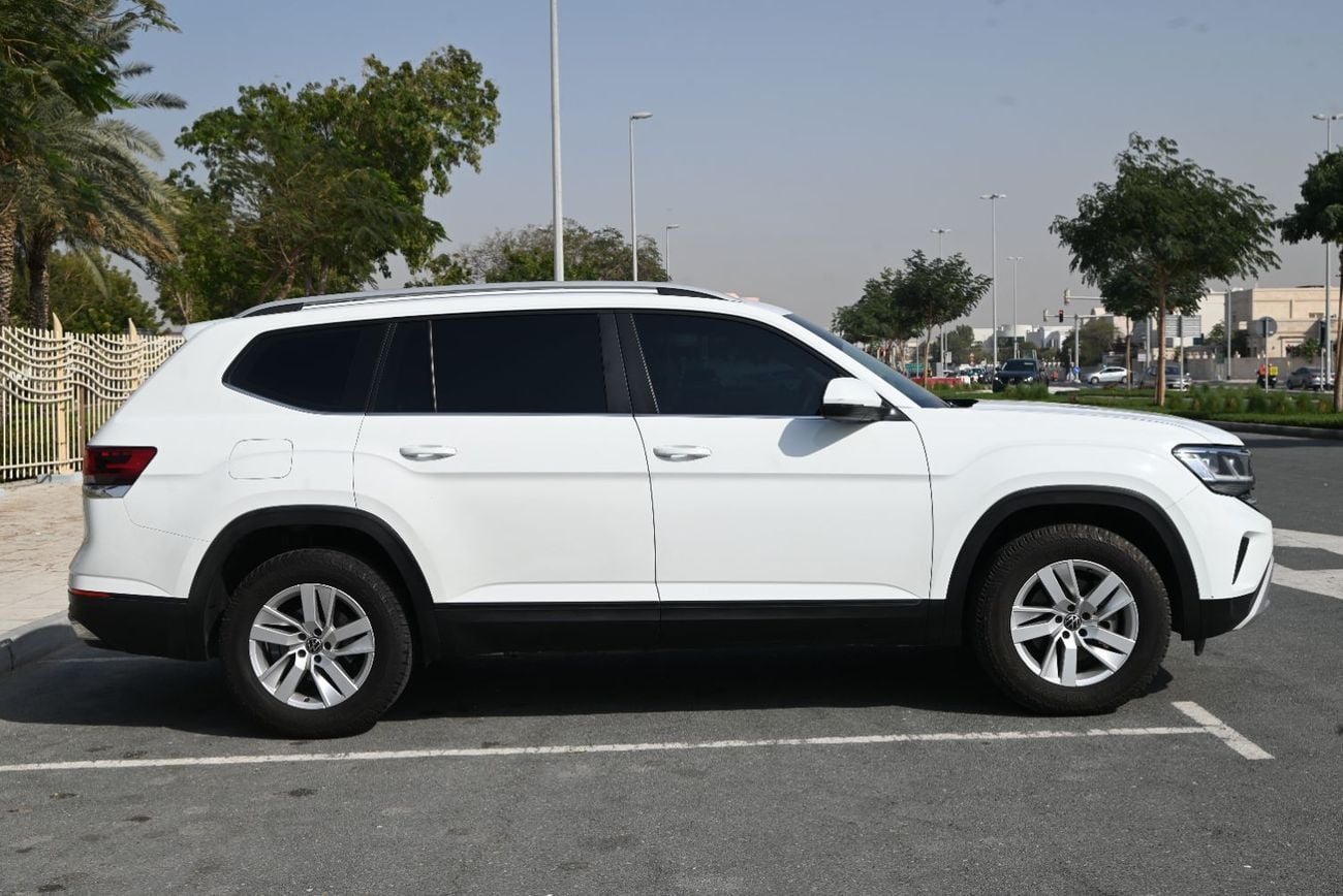 Volkswagen Teramont Trendline 3.6L - 0% DP - FULL AGENCY RECORD - ORIGINAL PAINT - VOLKSWAGEN TERAMONT 4WD - LOW MILEAGE