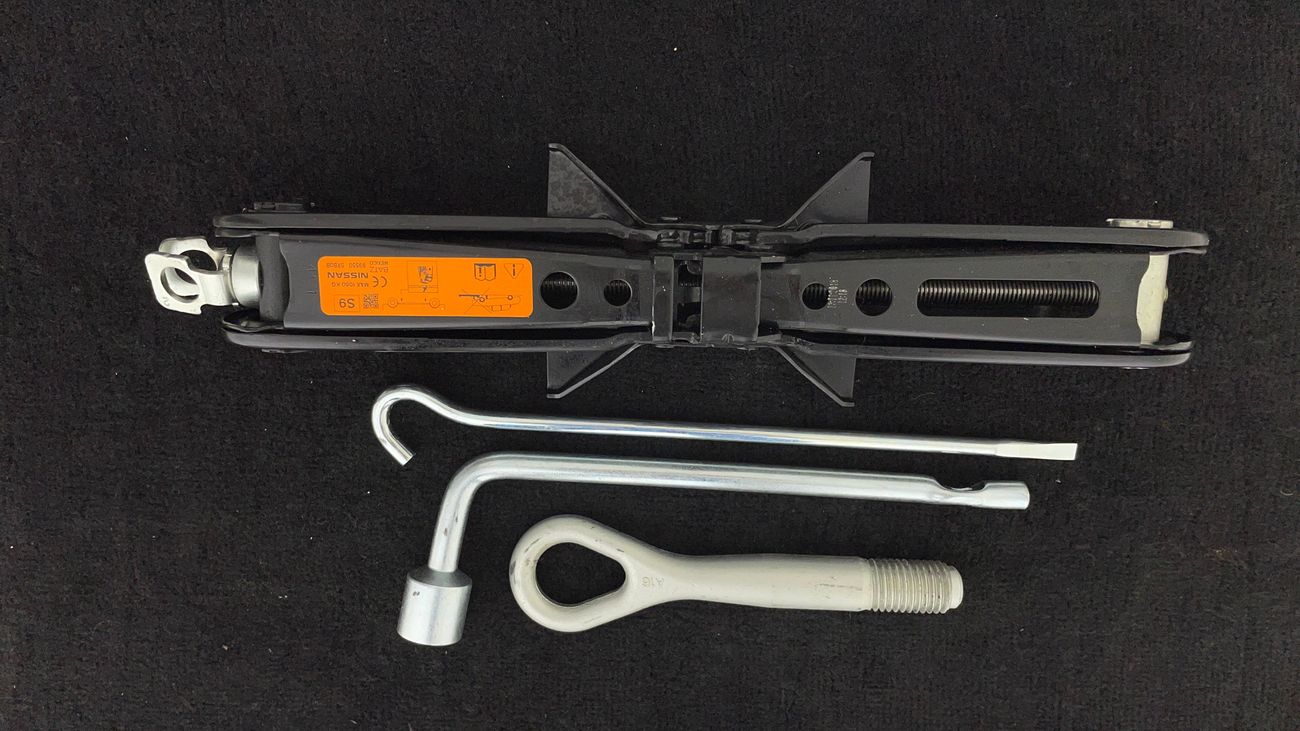 نيسان كيكس SV 1.6 | بدون دفعة مقدمة | اختبار قيادة مجاني للمنزل