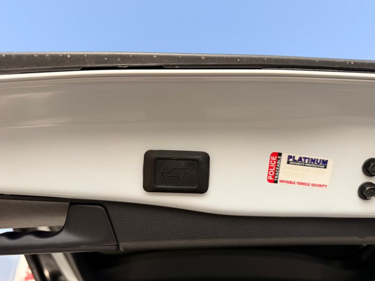 تويوتا راف ٤ Hybrid XLE AWD premium Full option | sunroof, leather seats, push start