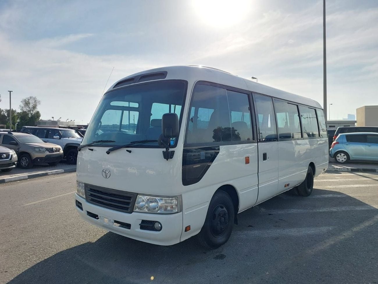 تويوتا كوستر TOYOTA COASTER BUS RHD 2010 MODEL 4.0 L DIESEL MANUAL(PM00184)