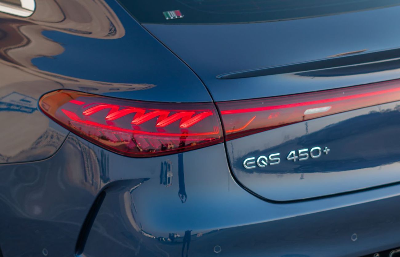 Mercedes-Benz EQS 450+ Premium + gcc car full option low mil