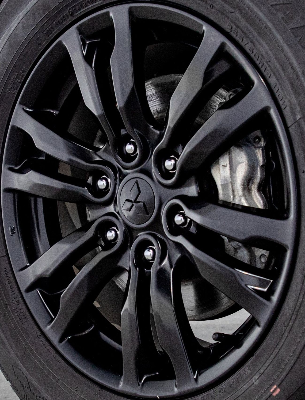 Mitsubishi Pajero Signature Edition