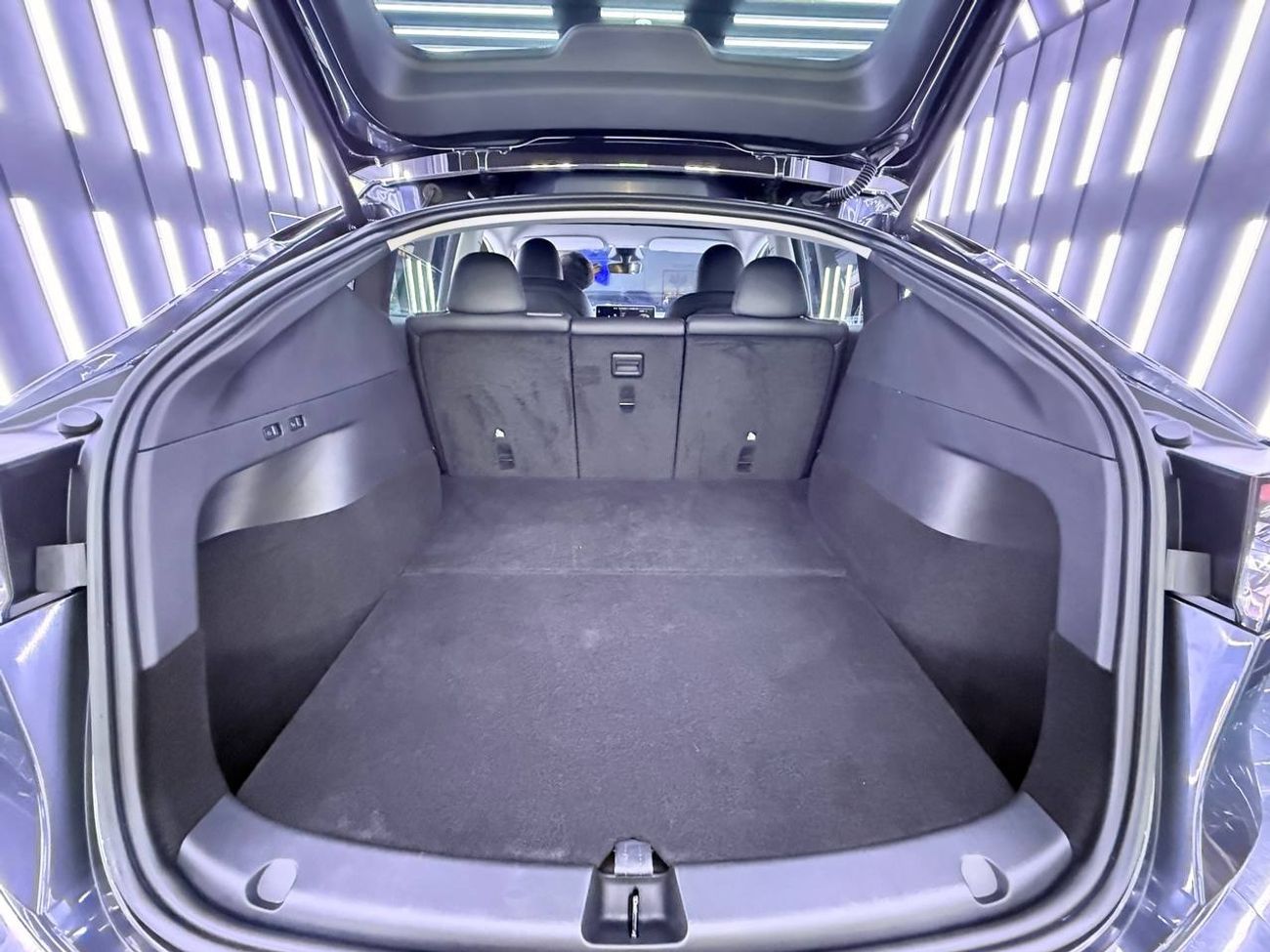 تسلا موديل Y Long Range (AWD)