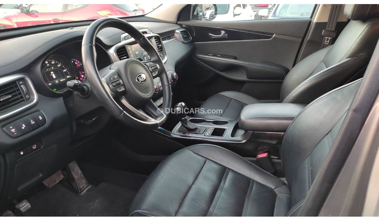 كيا سورينتو full option