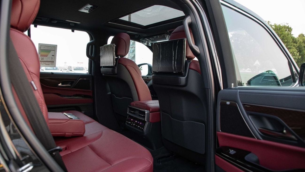 Lexus LX 600 TURBO SPORT ML/2025/SUV/ Export only.