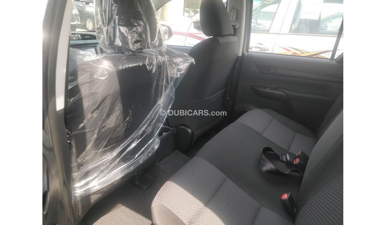 Toyota Hilux 2.4L 2X4 Left Hand Drive