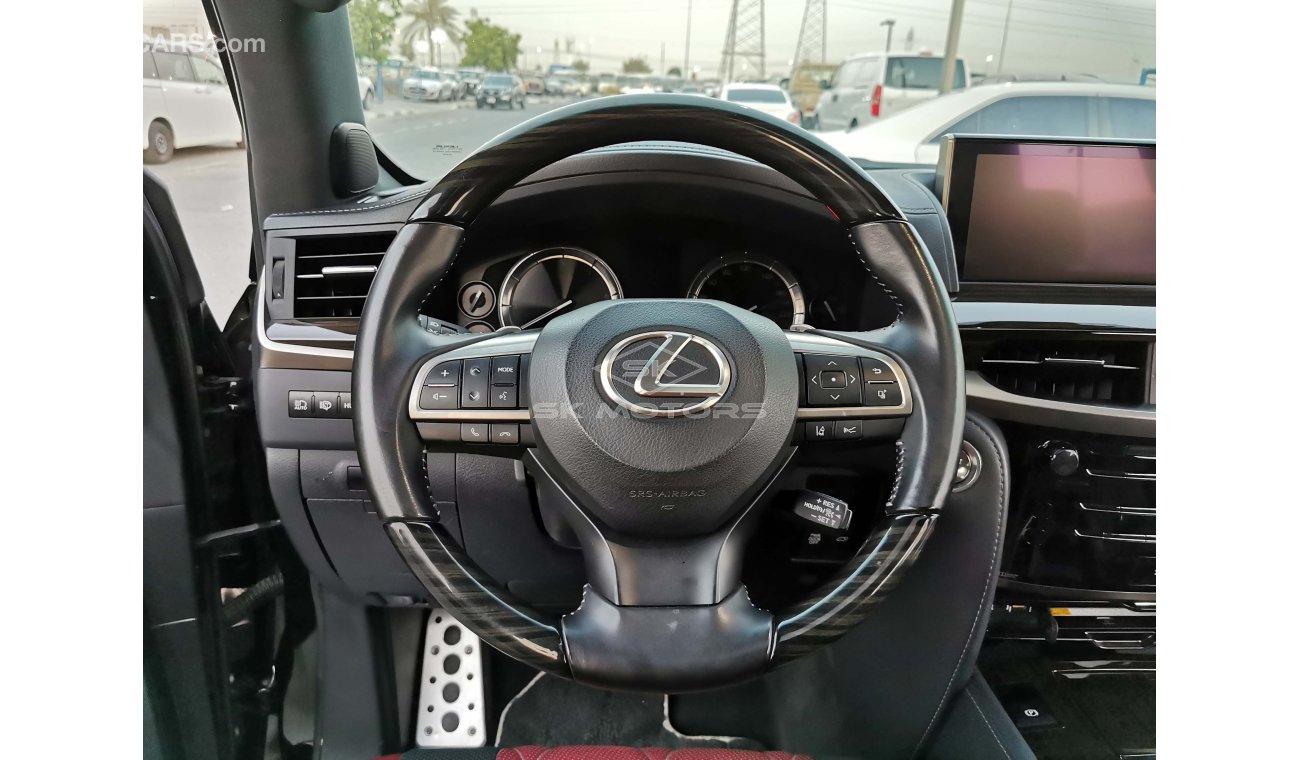 لكزس LX 570 5.7L, Driver Memory Seat, Pre Cash Safety System, Speed & Drive Modes, Moon Roof (LOT # 1813)