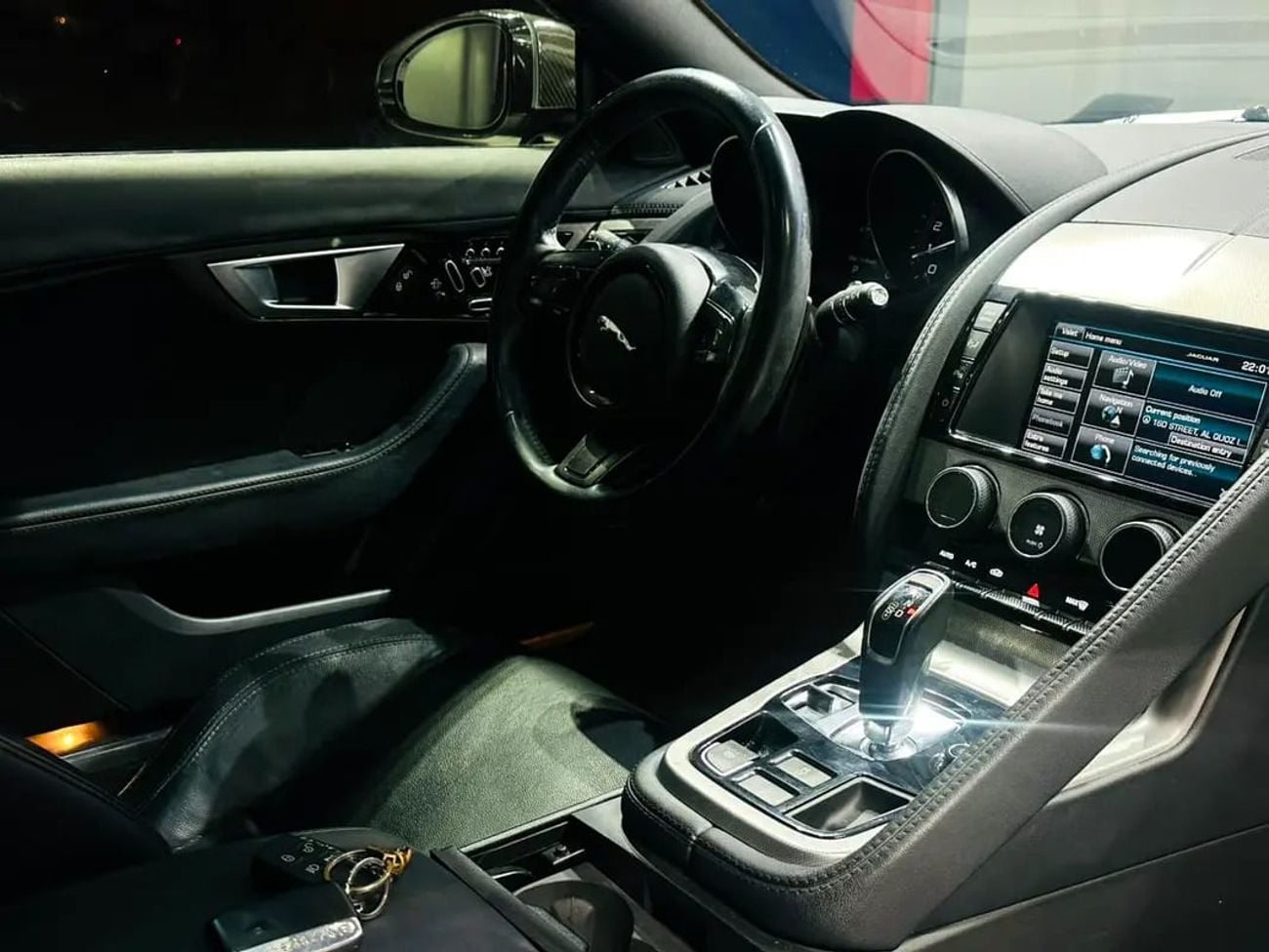 Jaguar F Type FTYPE V6 SUPERCHARGED GCC SPECS FULL SERVICE HISTORY FULL ORIGINAL PAINT