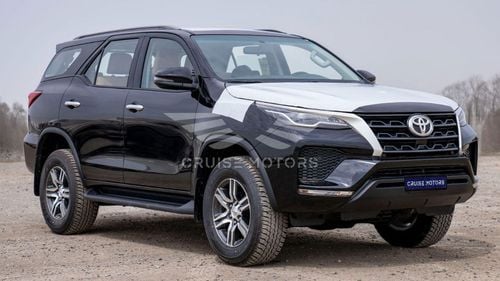 تويوتا فورتونر Automatic - 2.7L - Petrol - SUV/Crossoveer - Four Wheel Drive - 7 seats - 5 doors