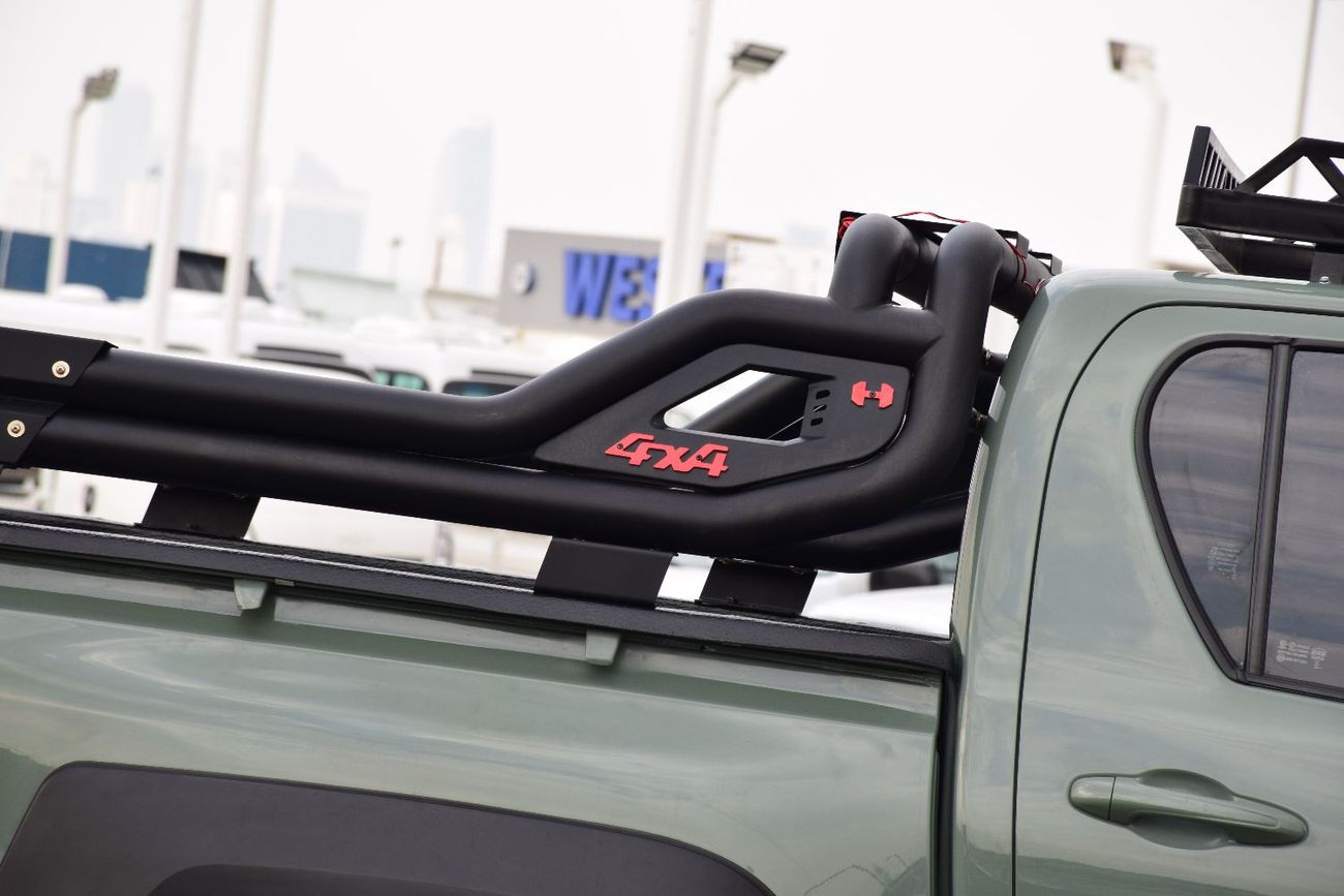 Toyota Hilux S GLX 2.8L AWD A/T