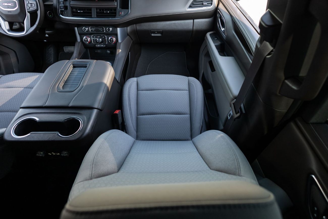 جي أم سي يوكون 5.3 V8 SLE (2WD)