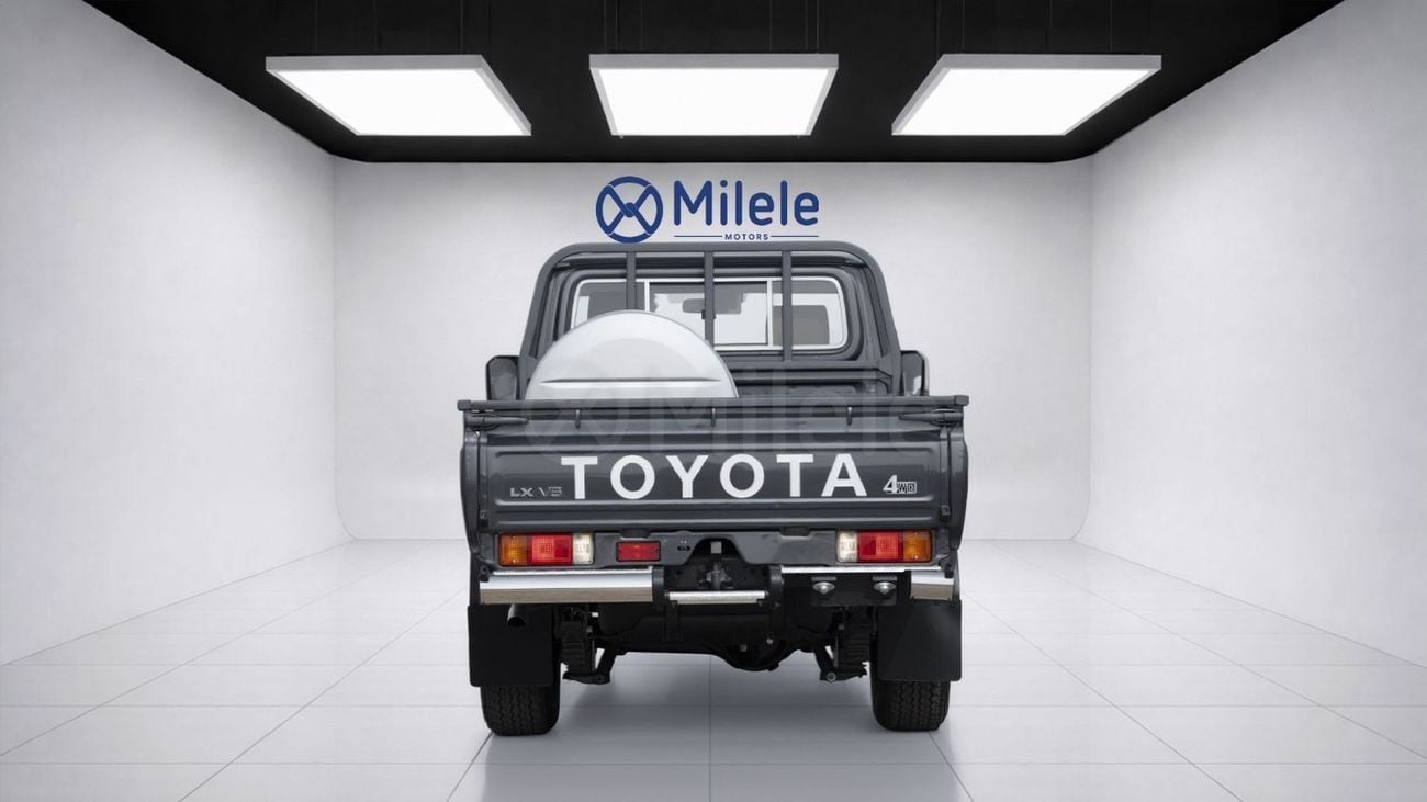 Toyota Land Cruiser Pickup 70 LX SC