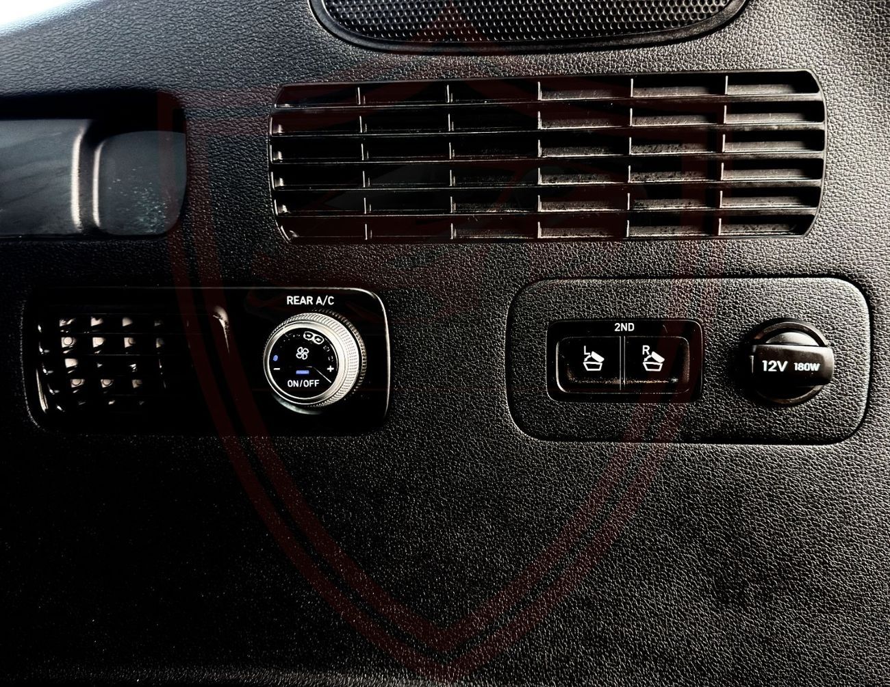 Hyundai Santa Fe Premium 3.5L Hyundai Santa Fe | 3.5 L | 2020 | GCC | Full Option | Accident-Free | In Excellent Cond