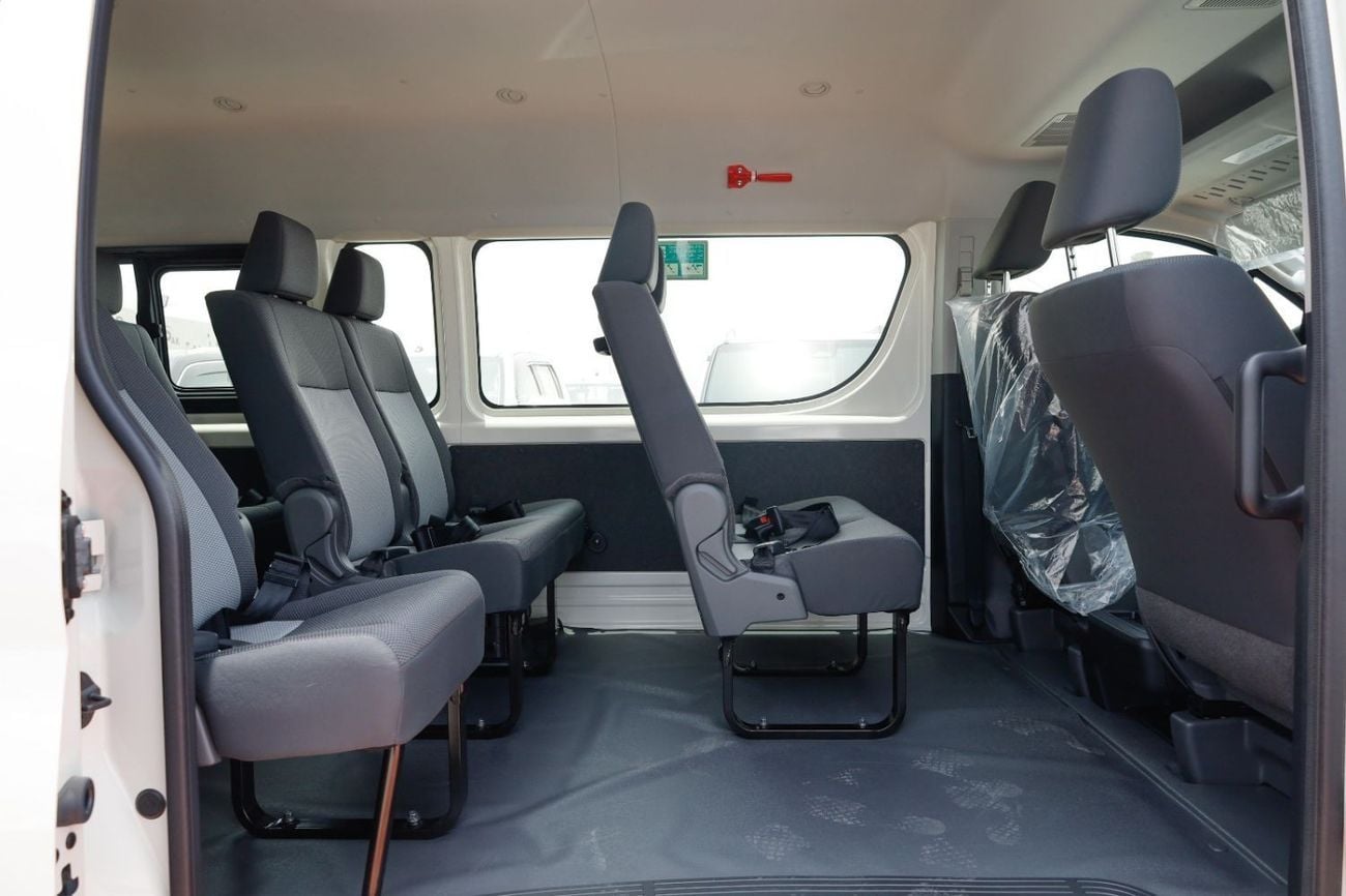 Toyota Hiace TOYOTA HIACE 3.5 MT WHITE 2026 WITH REAR HEATER