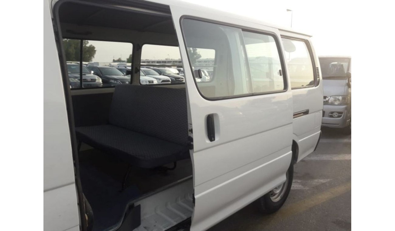 تويوتا هاياس Hiace RIGHT HAND DRIVE  (Stock no PM 732 )