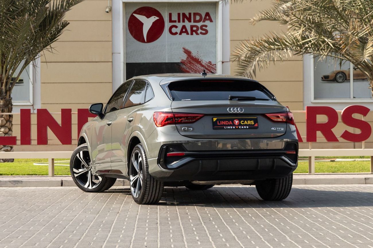 أودي Q3 40 TFSI quattro S Line 2.0L SUV Coupe