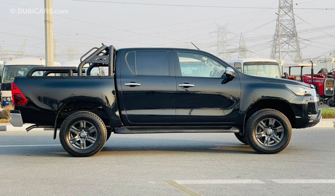 Toyota Hilux 2020 Push Start Black Leather Seats Cool Box Digital AC 4WD AT Diesel Parking Sensors [RHD] Premium 