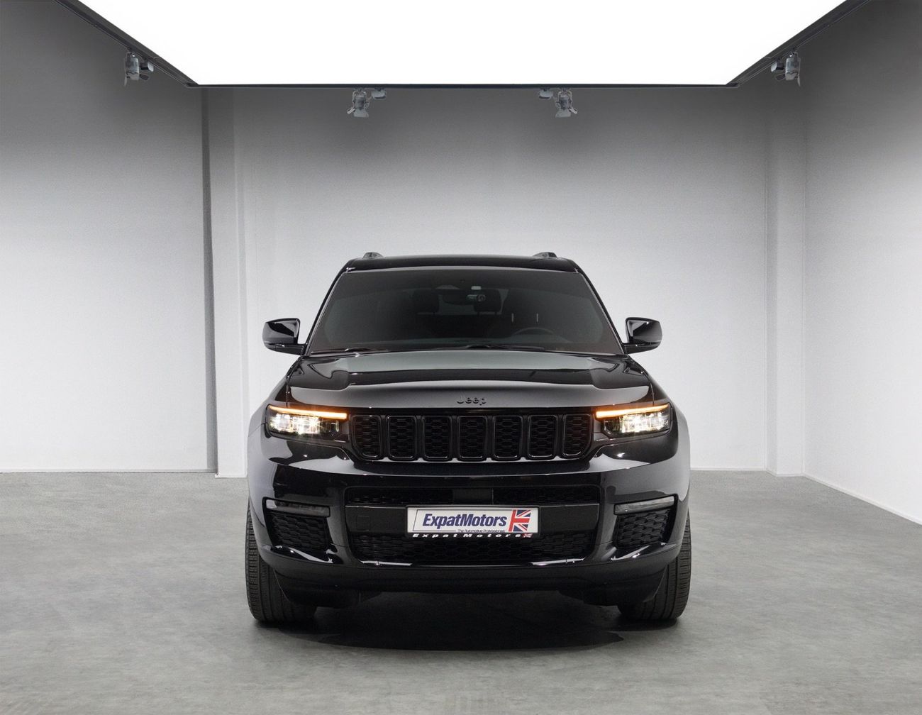 جيب جراند شيروكي Altitude 3.6L