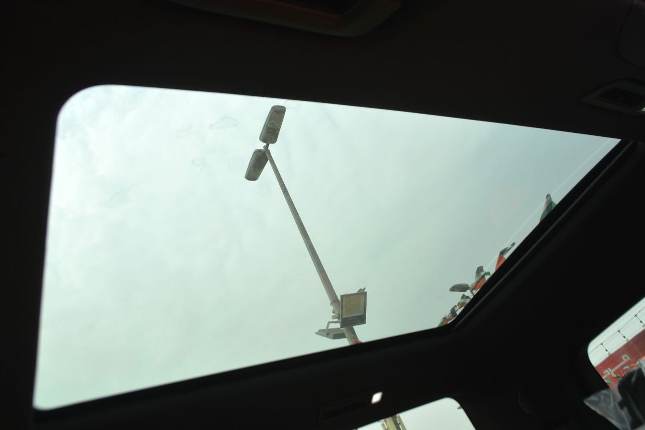 ROX 01 VIP | HYBRID | 6 SEATS SUV | (EXPORT PRICE)