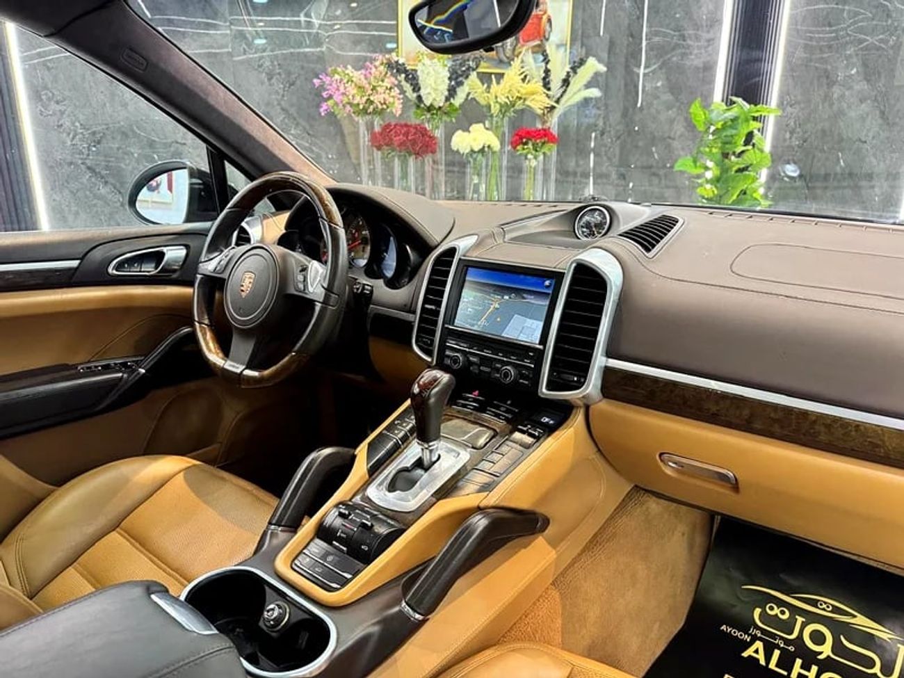 Porsche Cayenne BEAUTIFUL BLACK GTS || FULL OPTIONS || GCC || FREE ACCIDENTS || WELL MAINTAINED