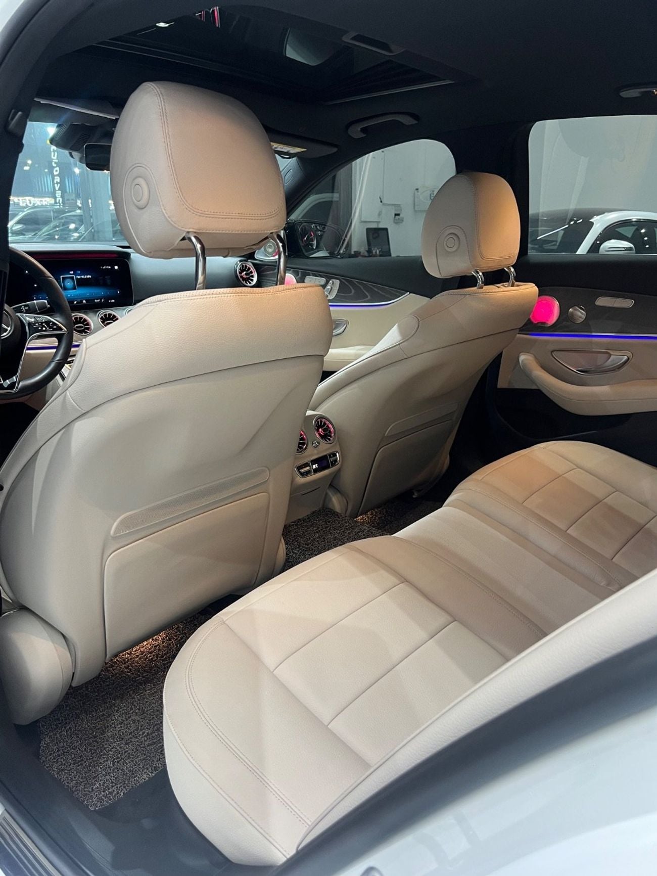 مرسيدس بنز E 350 STD (NON GCC)