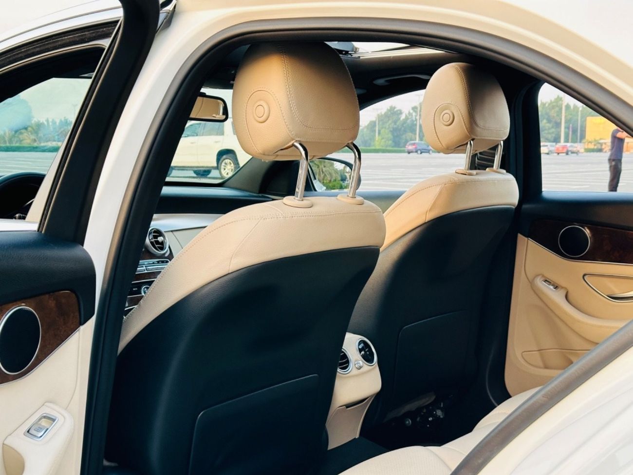 Mercedes-Benz C 300 Std MERCEDES C300 MODEL 2018 VERY CLEAN CAR