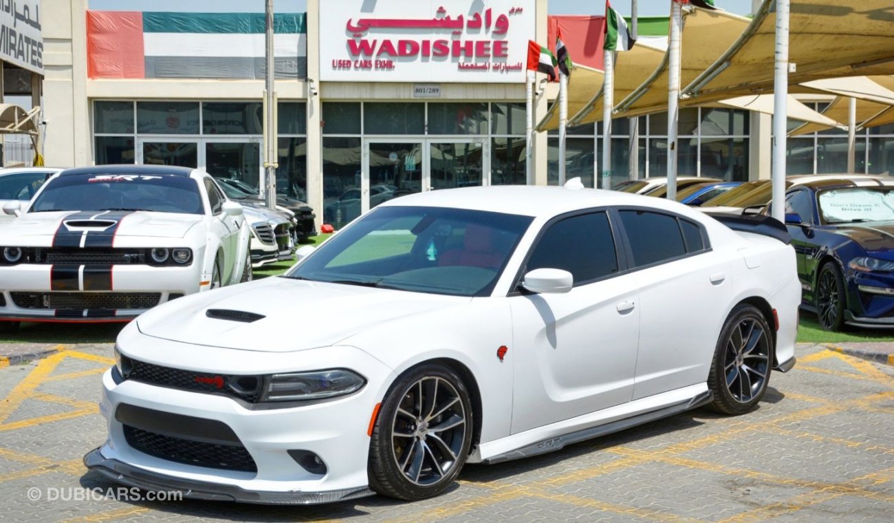 دودج تشارجر Charger Scat Pack V8 6.4L 2018/ SRT Body Kit/ Leather Interior/Excellent Condition