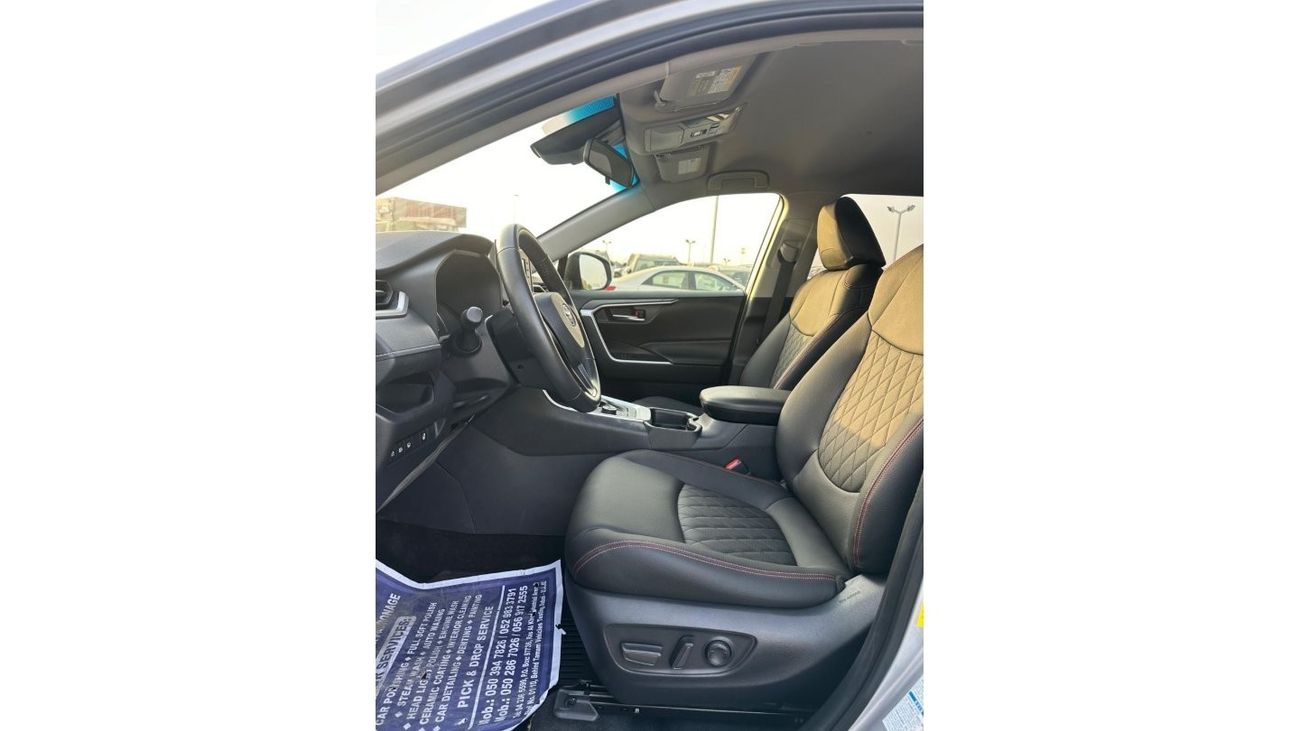 Toyota RAV4 Hybrid Toyota Rav4 2021 XLE