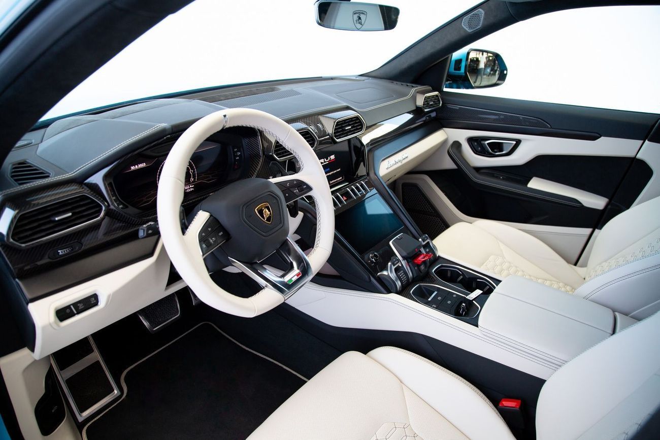 Lamborghini Urus STD 4.0T V8