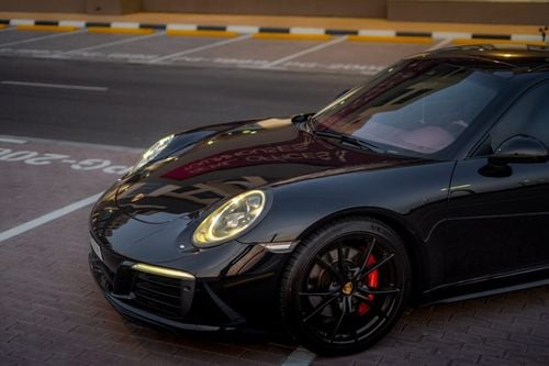 بورش 911 Carrera 4S