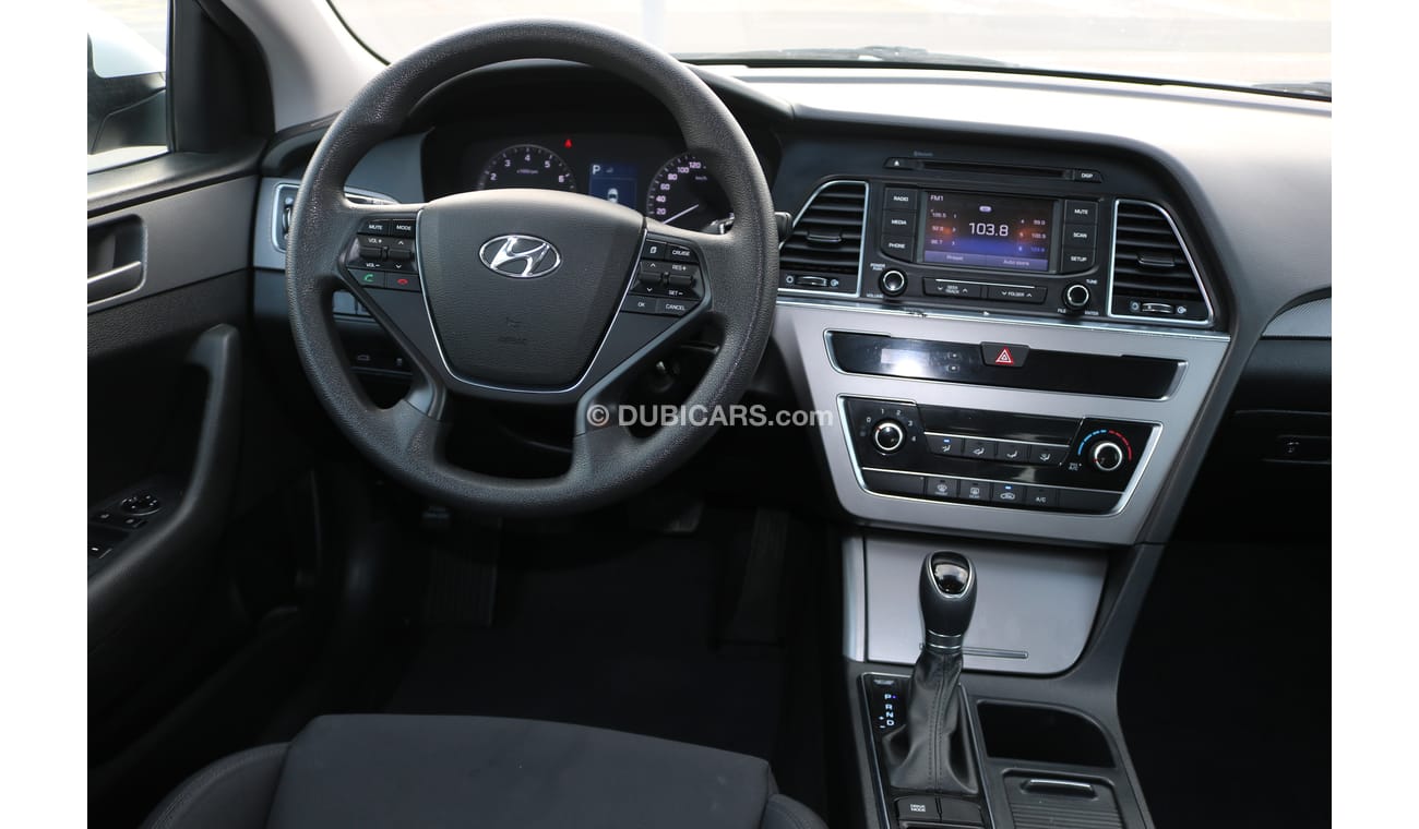 هيونداي سوناتا 2017 FULLY AUTOMATIC SEDAN WITH GCC SPEC