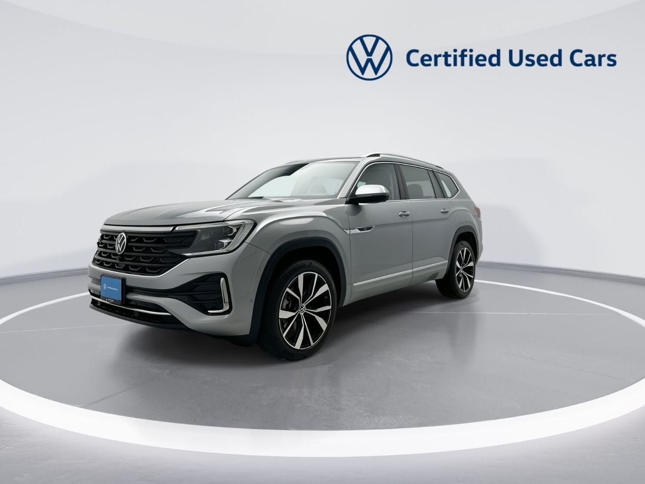 Volkswagen Teramont R-Line 3.6L R-Line 2.0L (Ref#38903) - 30,100 AED SAVINGS from New Car