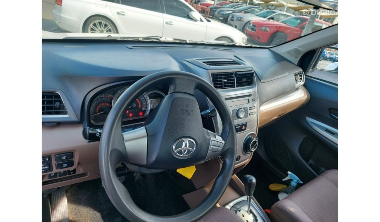 Toyota Avanza 1.5L SE PETROL AUTOMATIC