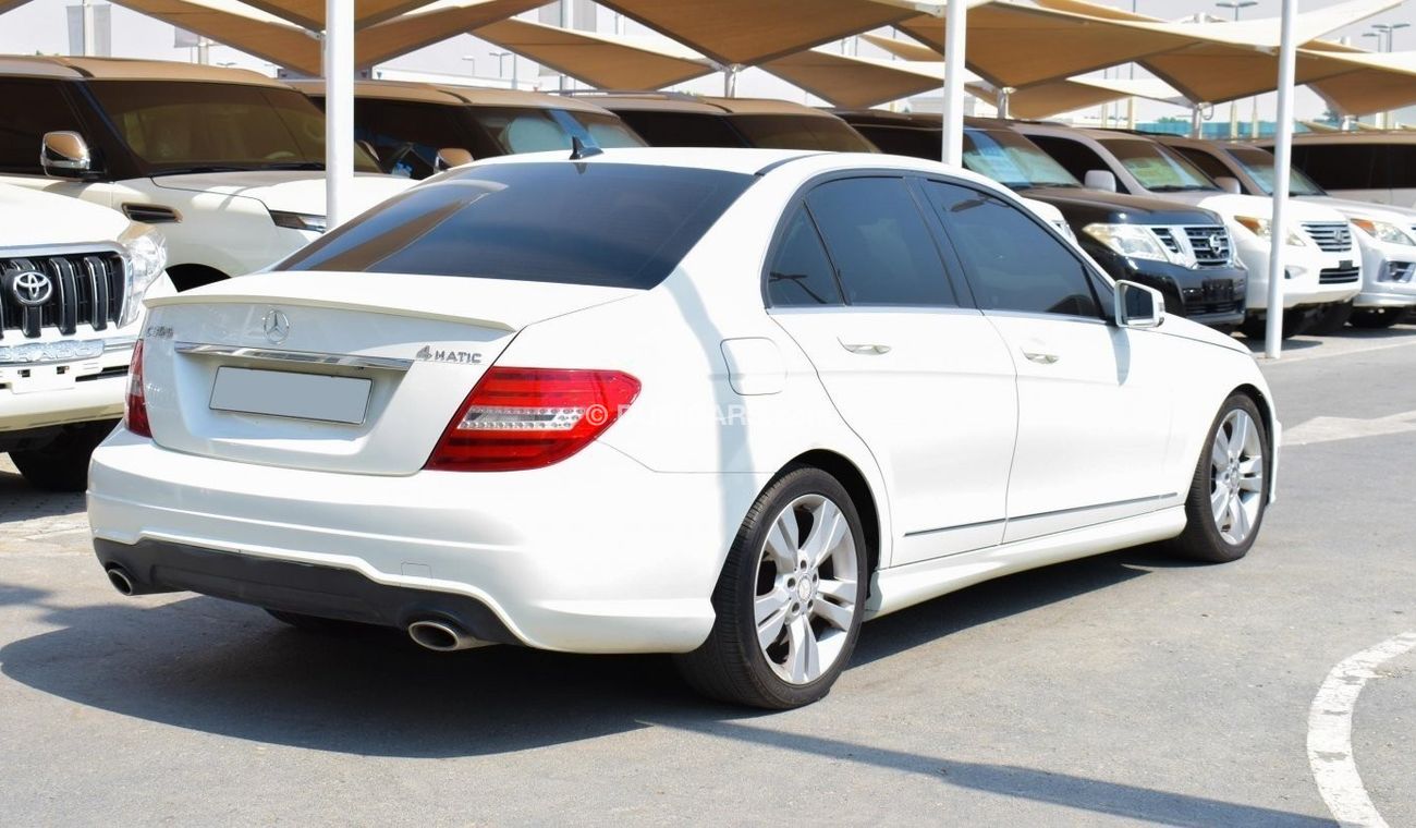 Mercedes-Benz C 300 4 Matic