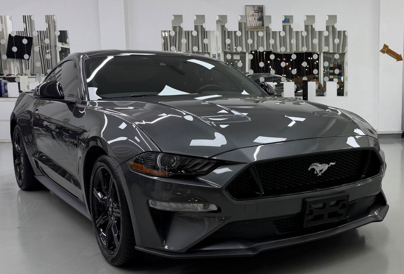 Ford Mustang GT Premium 5.0L V8