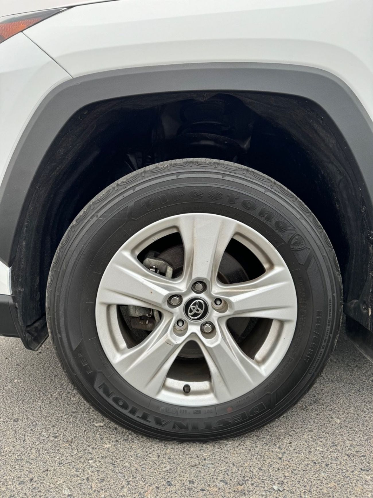 Toyota RAV4 LE 2019 KEY START 4x4 CANADA SPEC