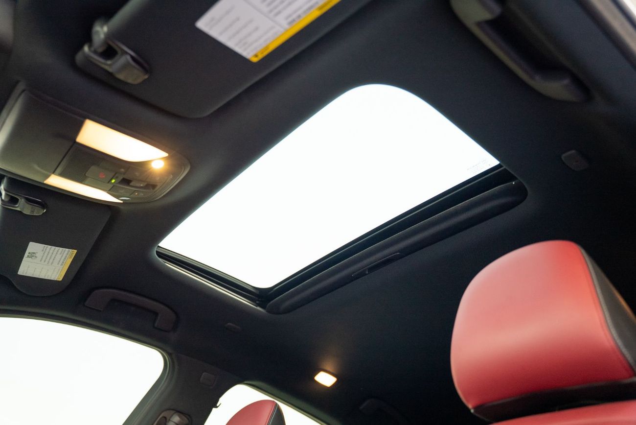 إنفينيتي QX55 Sensory Fully Loaded 2022 GCC Agency Warranty Full service History