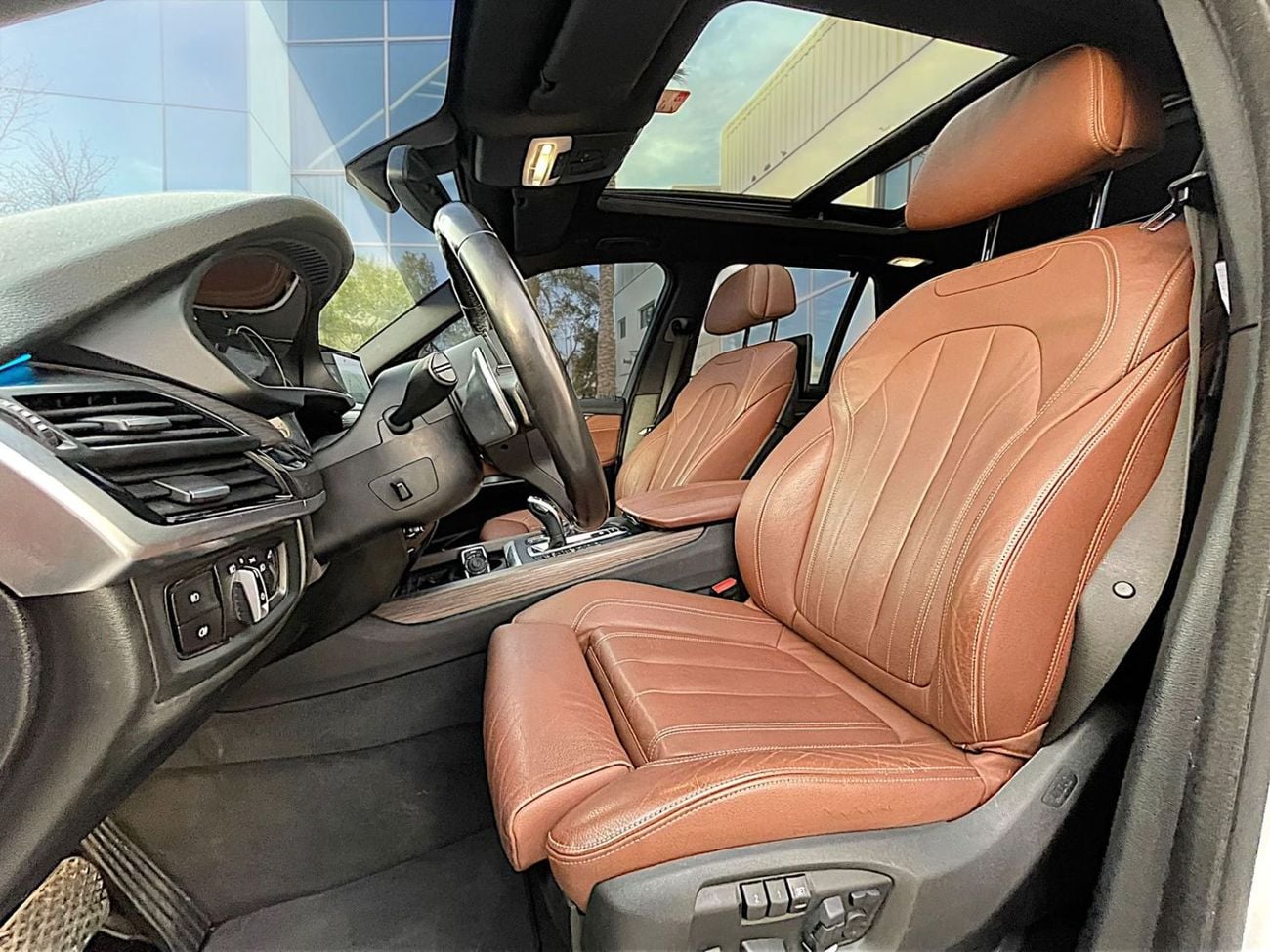 بي أم دبليو X5 1,400 PM | | Xdrive50i | M SPORT | FULL SERVICE HISTORY | 4.4L V8 | 0% DOWNPAYMENT