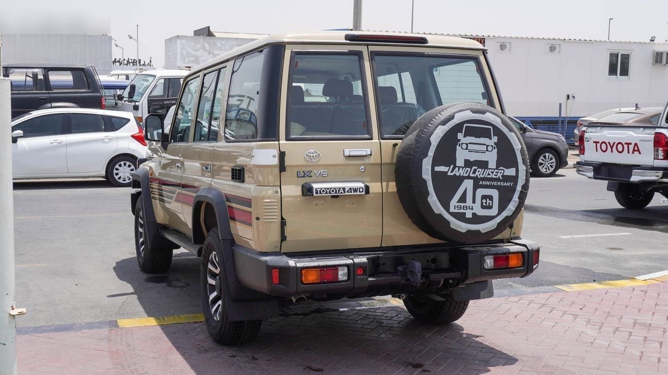 Toyota Land Cruiser 70 HT VXR LX 4.0L V6 A/T
